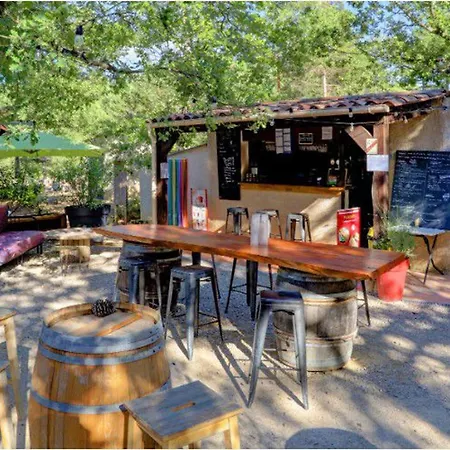 Kemp Cosy Avec Terrasse - 4 Personnes - Api-1-52-659